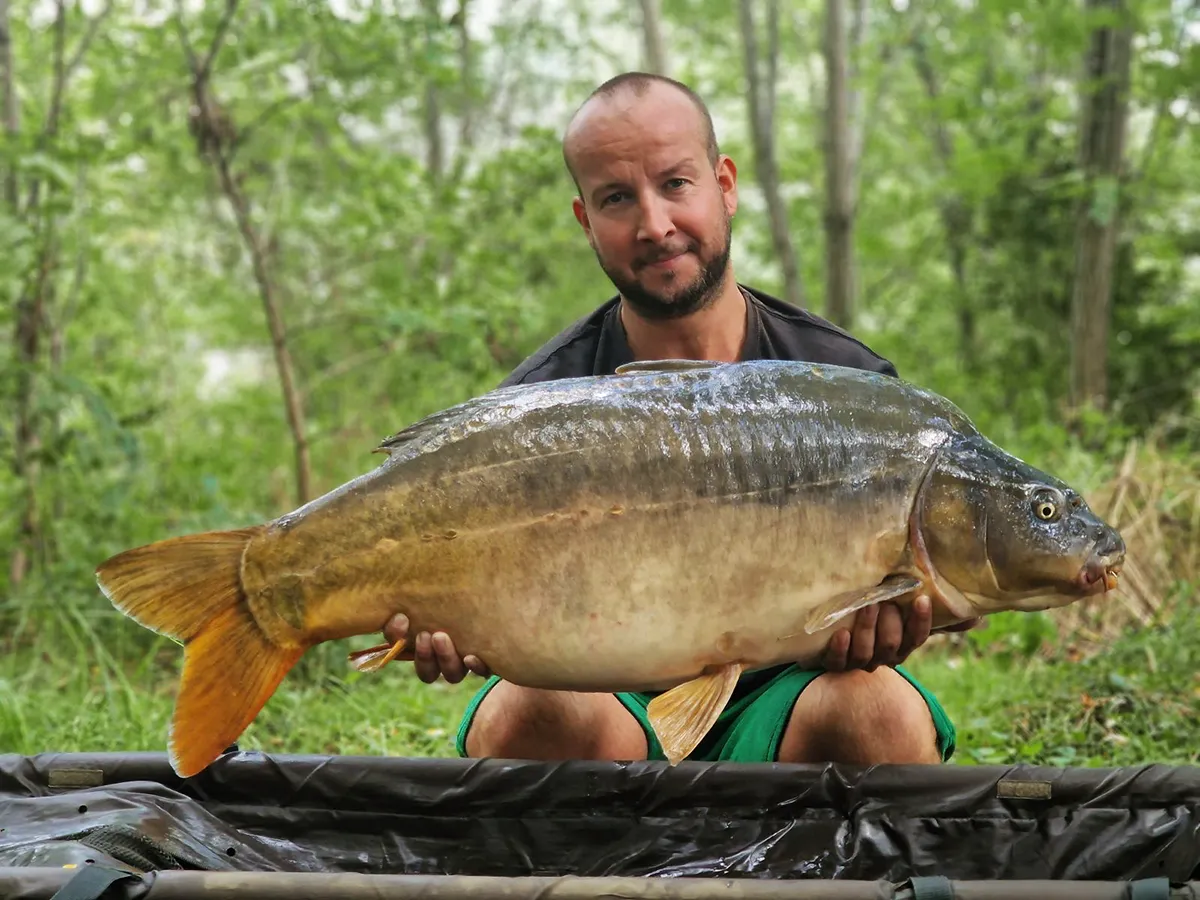 Madarská súkromná voda, 16kg